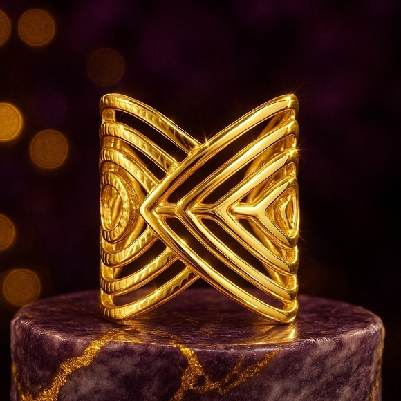 🆕️ Glamorous Geometric 18K Gold Plated Fashion Ring Adjustable & Dazzling - Picture 6 of 12